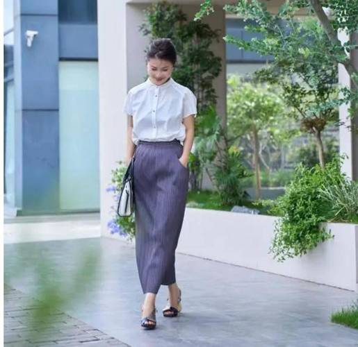 大学生买零食放虫敲诈商家 大学生买零食放虫敲诈商家