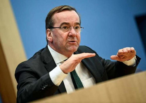 在梅边歌词 在梅边歌词谁写的